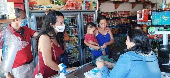 Camacã: Mães de Jacareci recebem lembranças do prefeito Paulo do Gás e do vice-prefeito Rai
